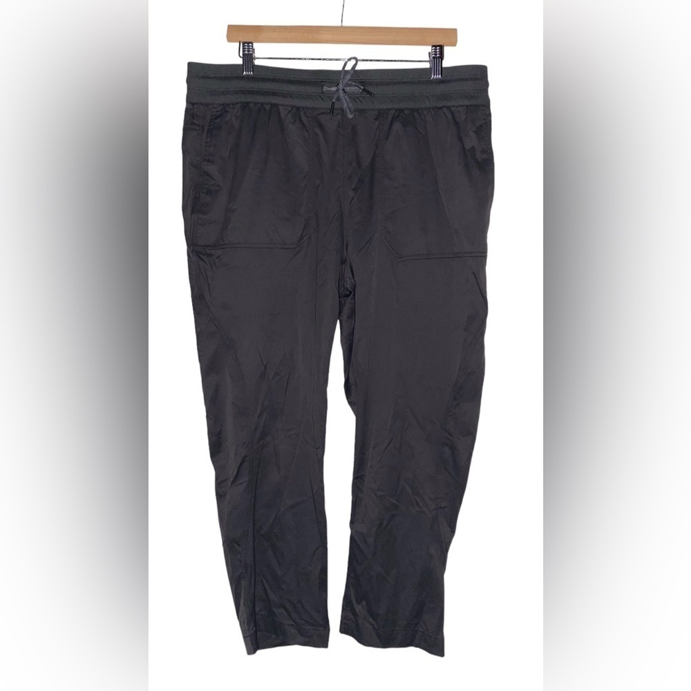 The North Face Aphrodite Motion Women XXL Athletic Stretch Pants Hiking Trails